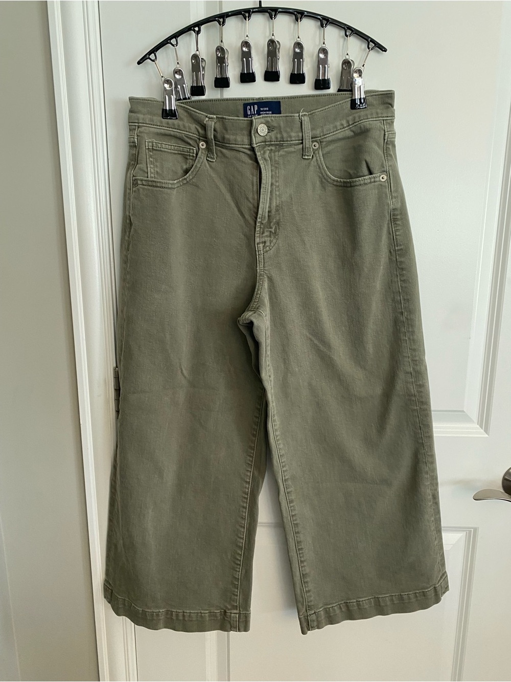 GAP Women's Olive Green Cropped Wide-Leg Jeans